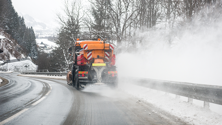 Salting road